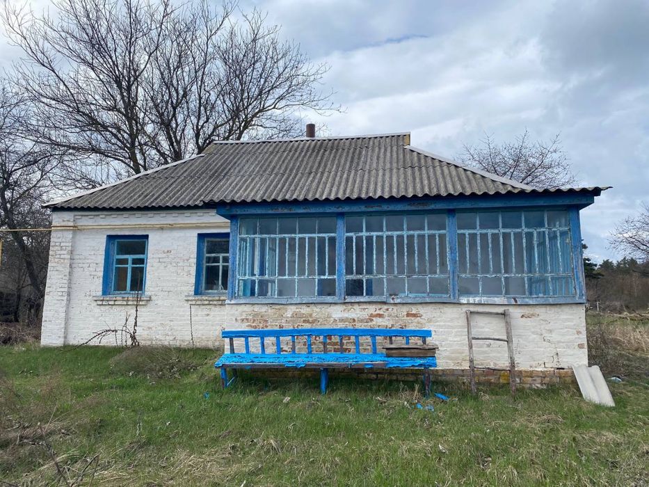Продам Будинок , газ, світло.