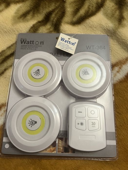 БЕСПЛАТНАЯ ДОСТАВКА ПО КИЕВУ Led светильник с пультом и таймером