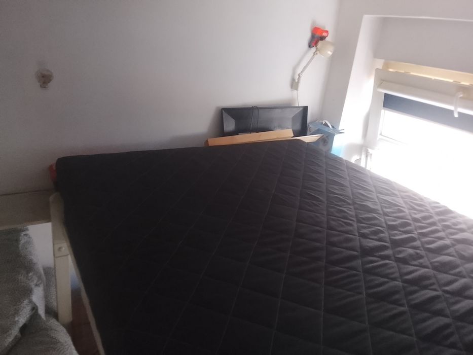 Sprzedam materac czarny