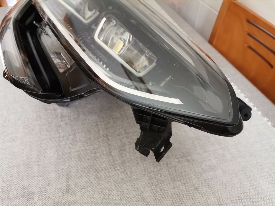 Farol Led para Renault Megane IV
