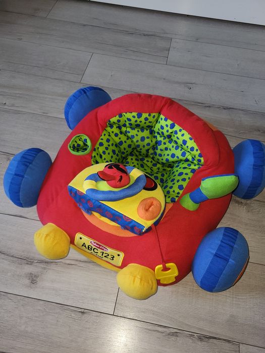 Pluszowy samochodzik siedzisko z interaktywną kierownicą