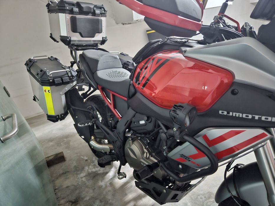 Vendo mota QJ Motor