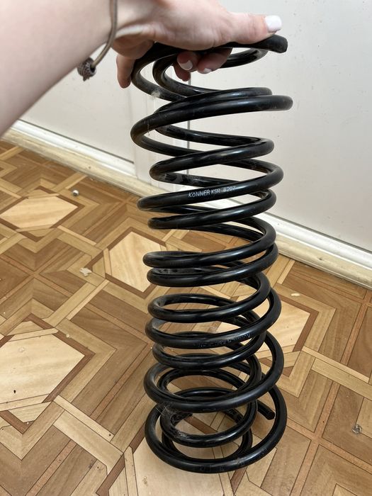 Пружини для авто