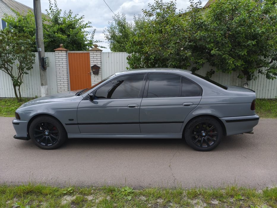 BMW e39 528i газ/бензин