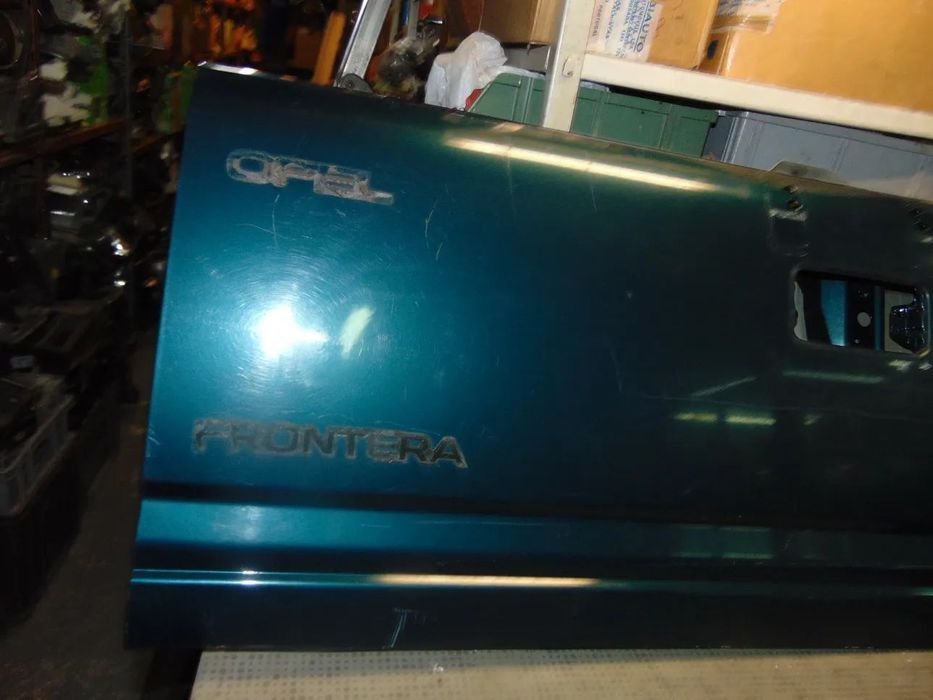 Opel Frontera A portão mala