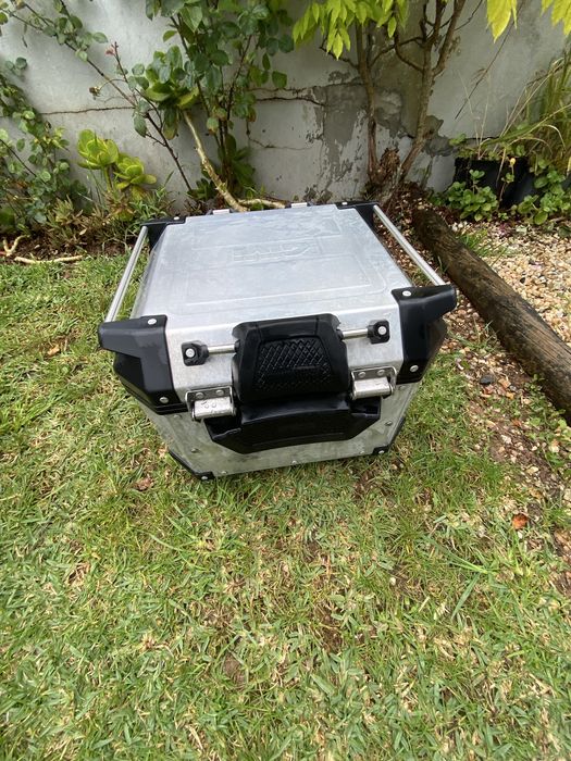 Malas givi trekker outback com apoios e rack preco negociavel