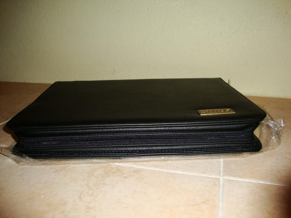 Pasta para documentos com alça