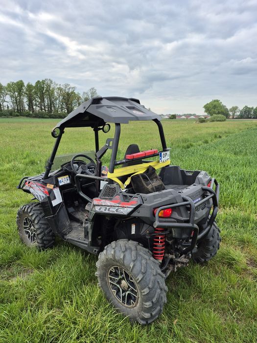 Polaris Sportsman ACE quad buggy