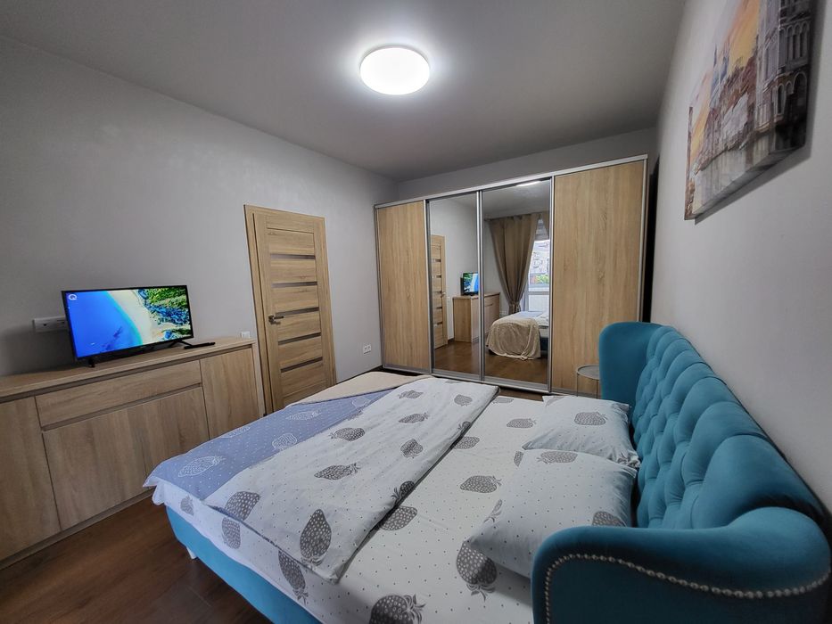 ЖК ТЕАТРАЛЬНИЙ Центр 2+2 новобудова