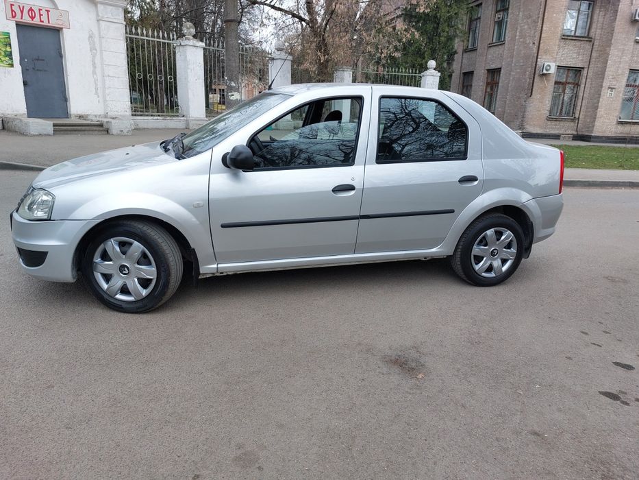 Рено логан 2012г 1.5турбо Дизель