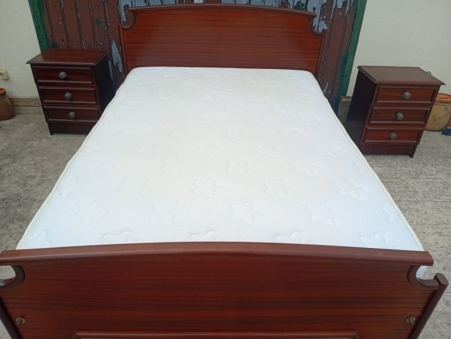 Quarto completo com colchão Molaflex