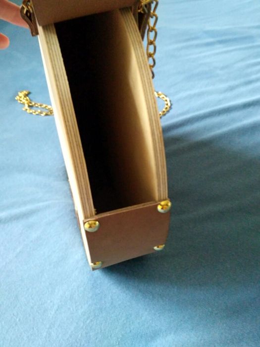 Torebka damska na łańcuszku drewniana Handmade