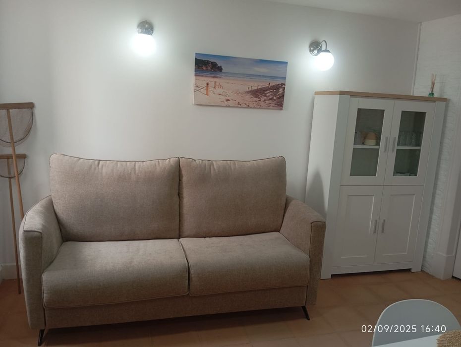 T1  Sesimbra  perto praia