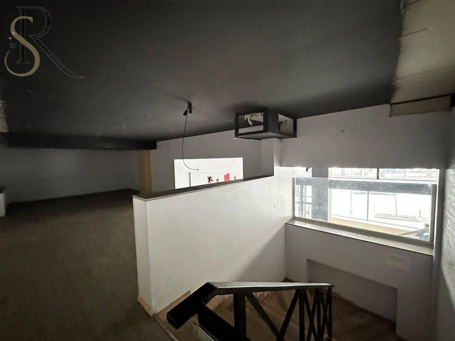 Центр. Бульвар Шевченка , 2 Оренда фасадного приміщення. Без %