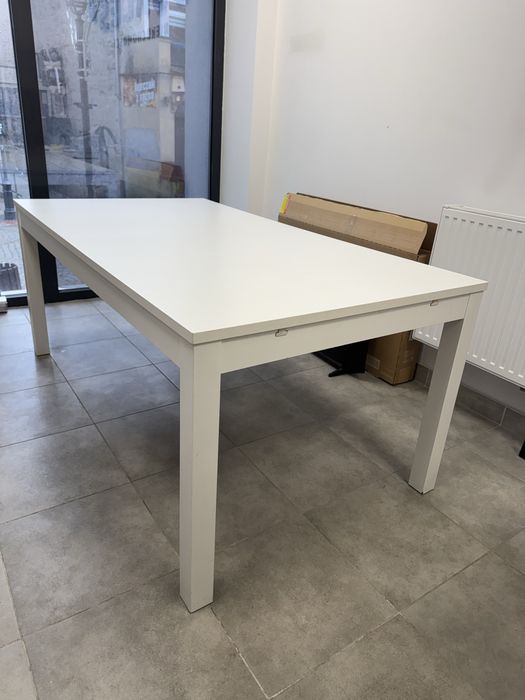 Na sprzedaz duzy , rozkladany stół ikea