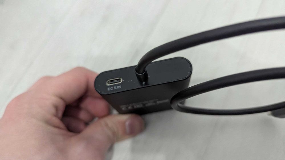 KVN Перемикач SUIDEK 2в1 / 1в2 8K 10Gbps з PD 100W switch