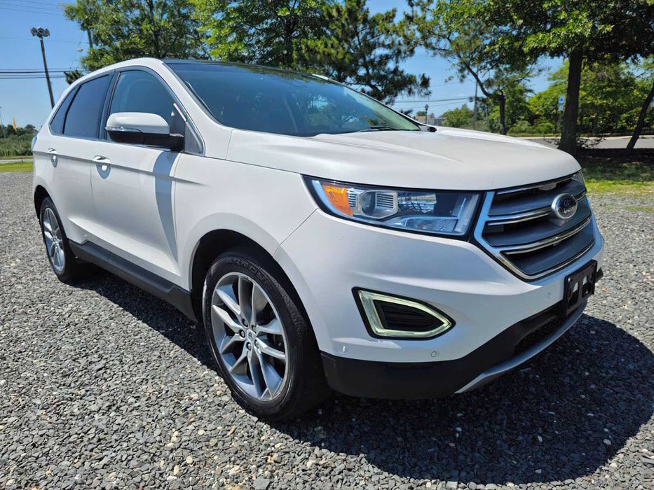 Ford Edge Titanium      2016