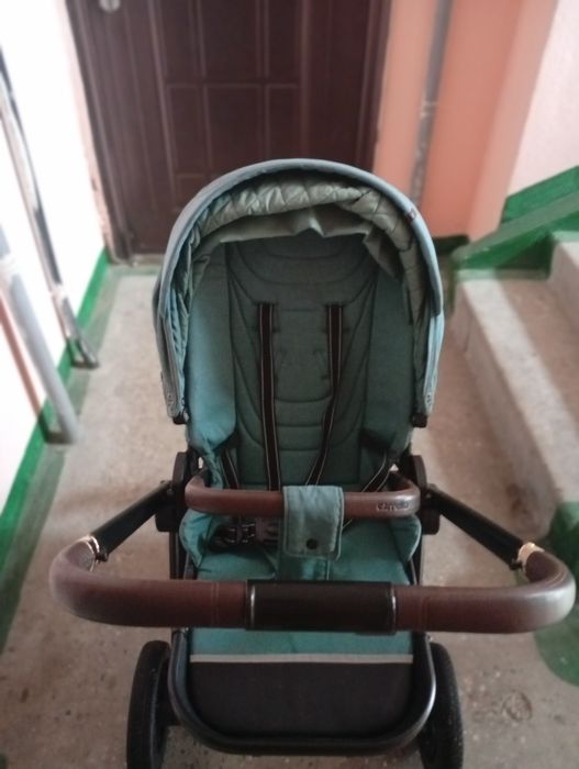 Продам коляску carrello epica