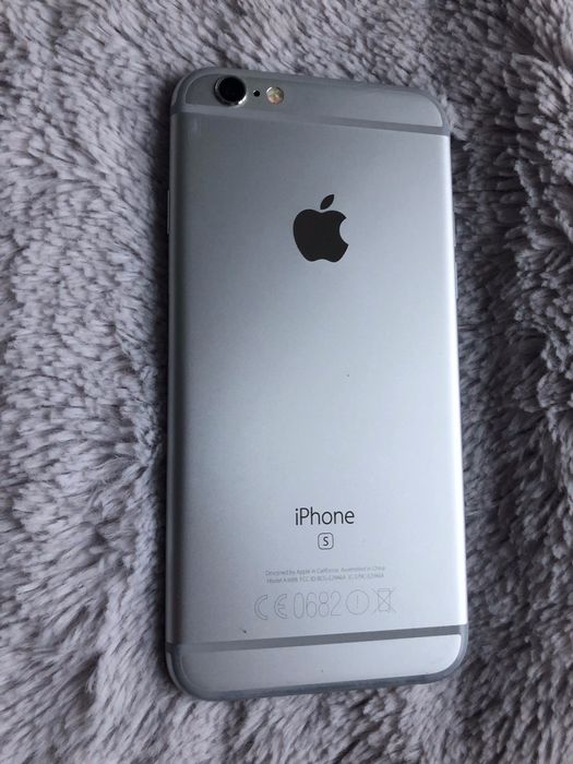 iPhone 6S 64 GB srebrny w świetnym stanie sprawny
