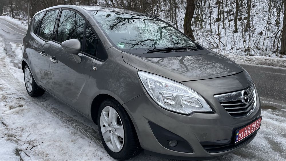 Opel Meriva b 1.4 benzin 2013