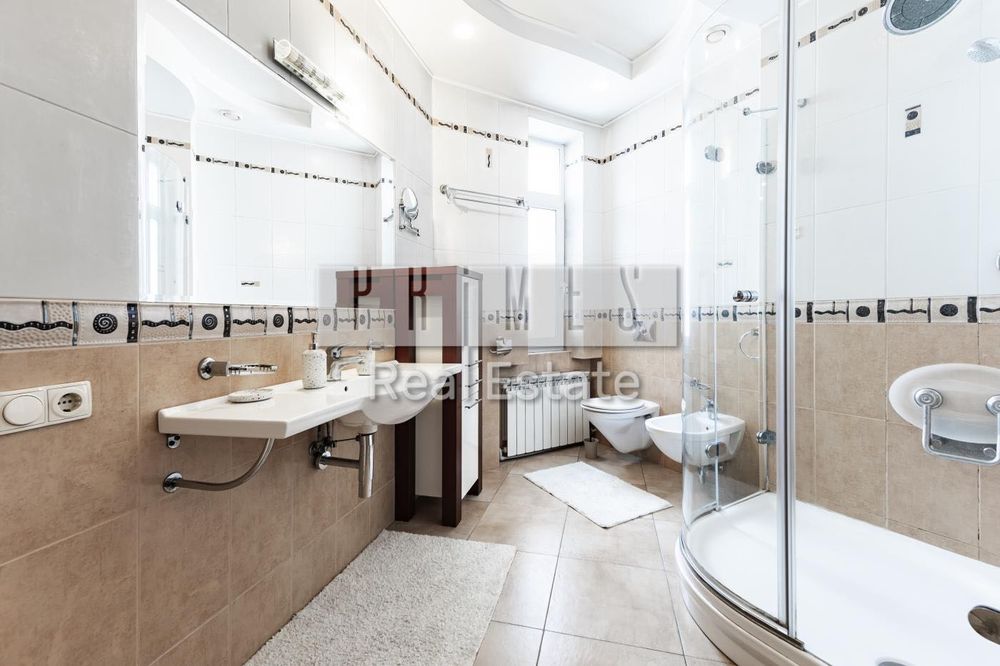 Оренда 5к квартири Антонович центр Київ