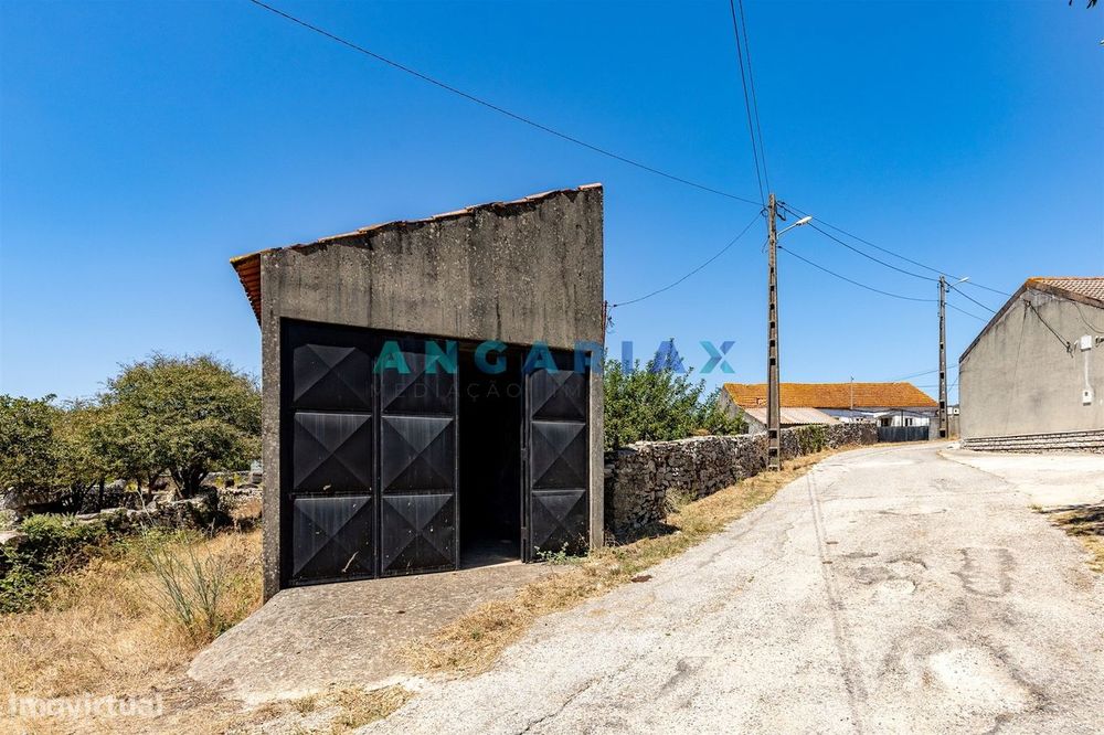 ANG1661 - Moradia T2 para Venda em São Bento, Porto de Mós