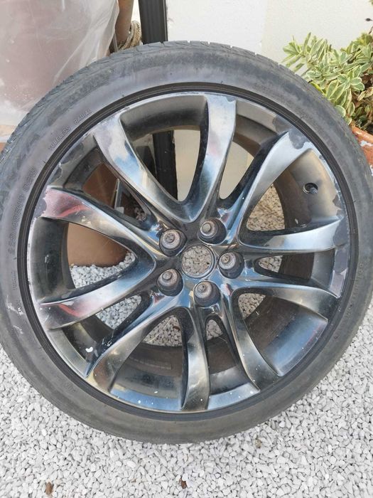 Pneu Bridgestone Turanza 225/45 R19 92W c/ jante Mazda CX-5