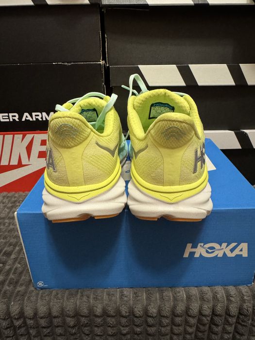 Жіночі бігові кросівки Hoka W Clifton 9 36(23см) оригінал