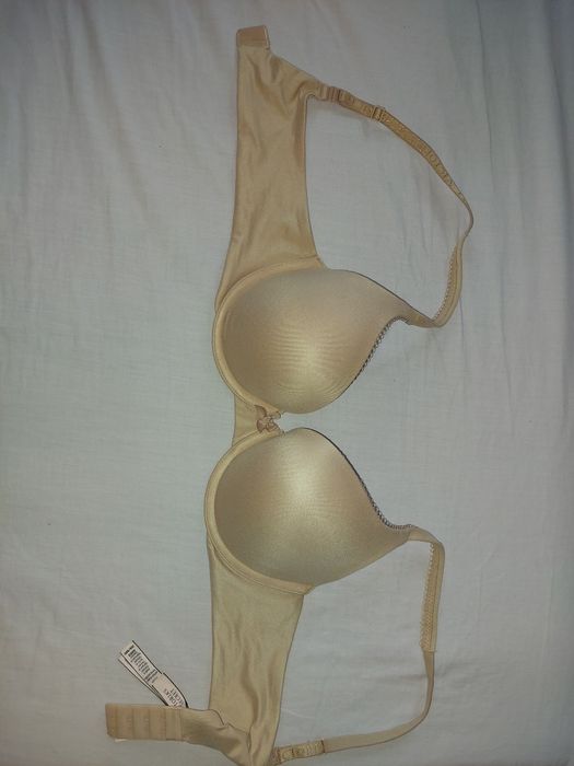 Бюстгальтер Victoria's Secret 36B