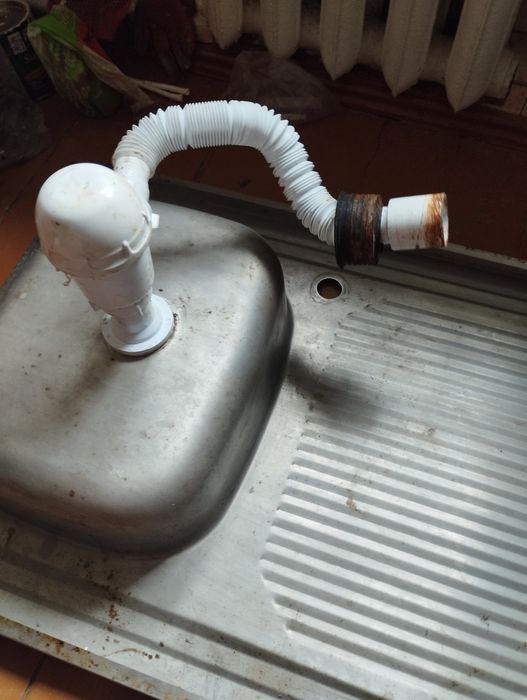 Мойка кухонная из нержавейки