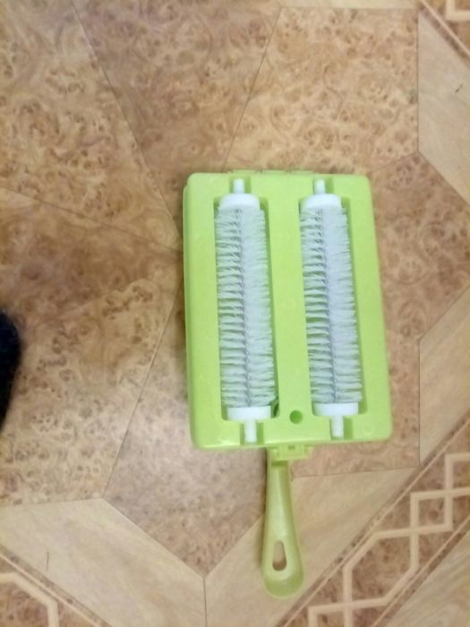 Безпроводной пылесос новый