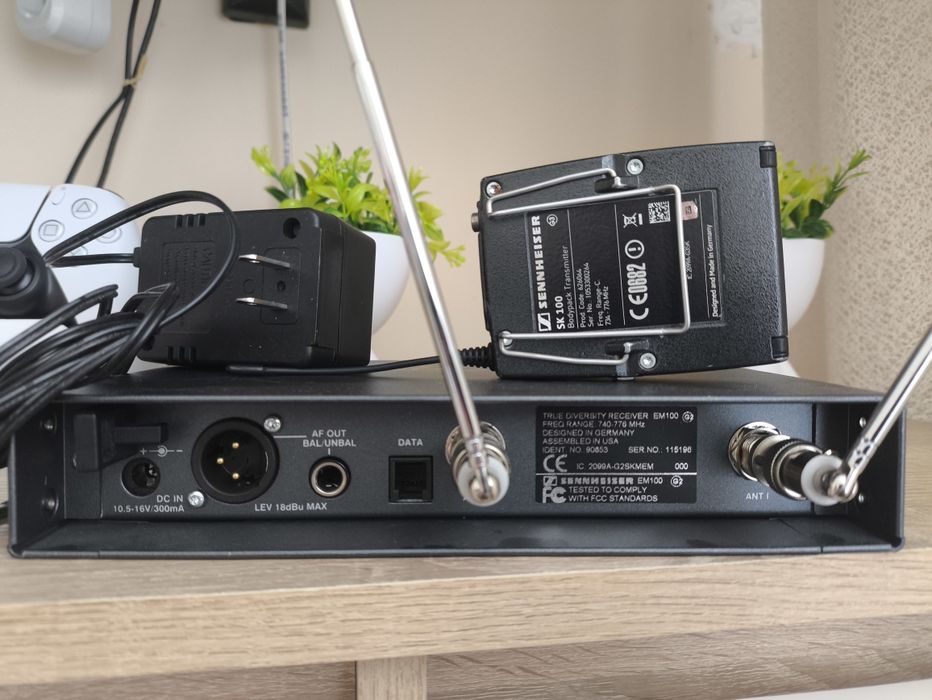 Радіосистема Sennheiser EM100 G2 + SK100 G3