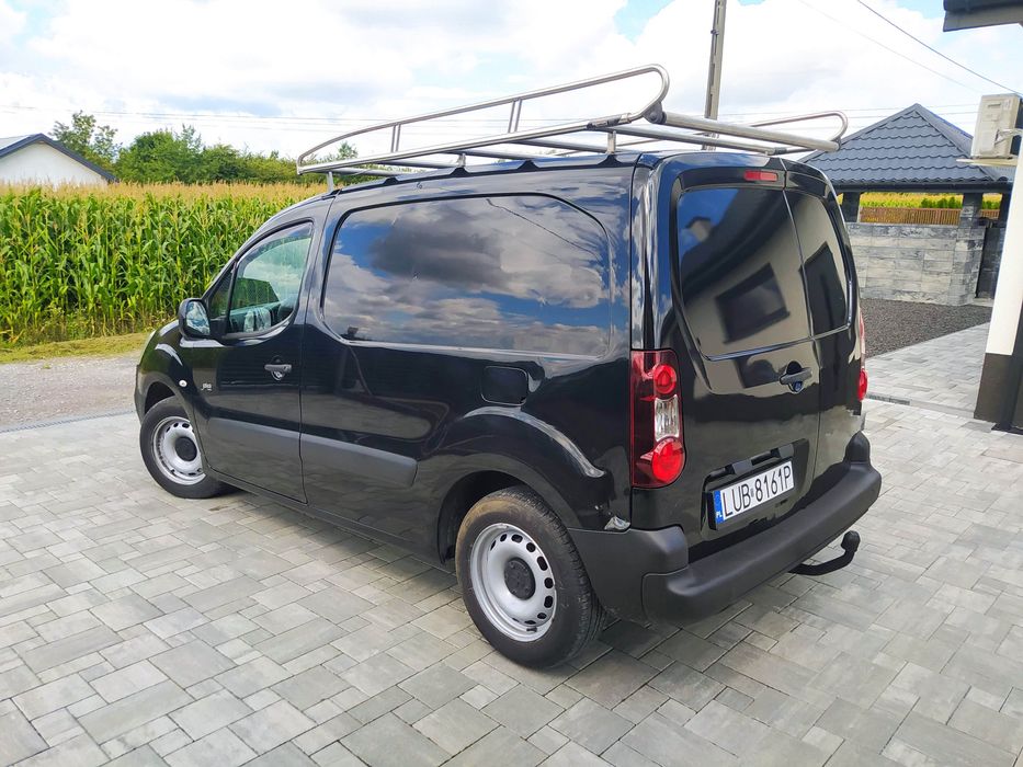 VAN. 2016 rok. 1.6 hdi . Niski przebieg. JEDEN WŁAŚCICIEL.