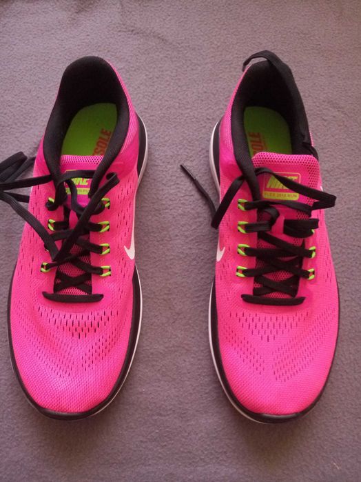 Кросівки кросовки Nike Flex Run Pink