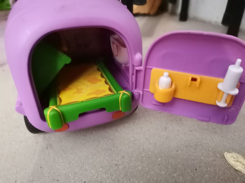 Vendo conjunto completo brinquedos