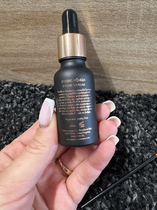 serum do brwi EyebrowQueen 20ml