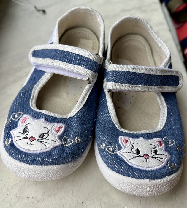 Тапочки Waldi 25 розмір стан нових