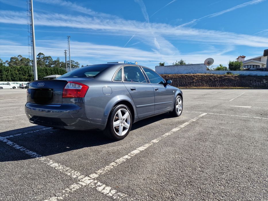 Audi A4 b6 impecável 1.9TdI 130cv