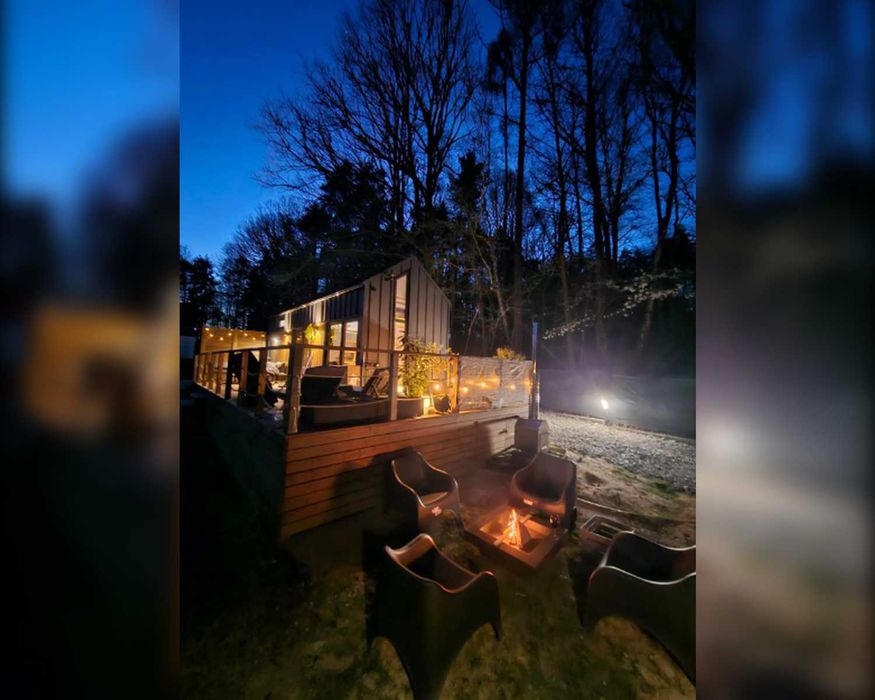 Domek z jacuzzi, sauną i widokiem na góry. Odpoczynek na łonie natury.