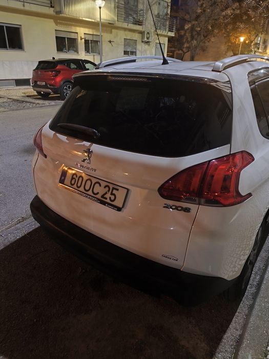 Vendo carro usado a bom preço