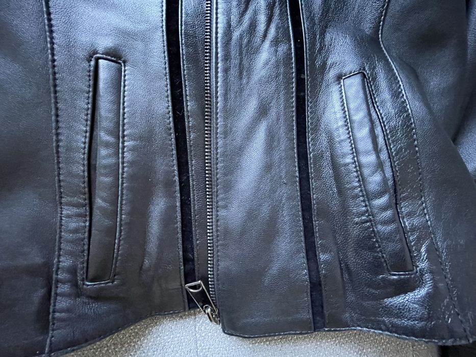 Шкіряна кожана куртка жакет, приталена, розмір S