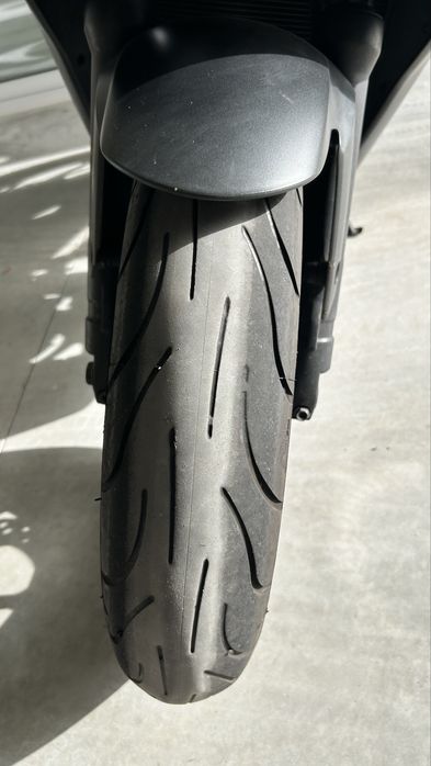 Honda CBR650F— 34.680 km — Muito estimada