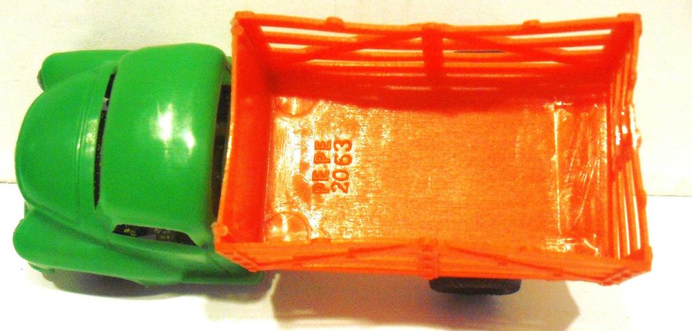 Camionete antiga da PEPE - anos 60's