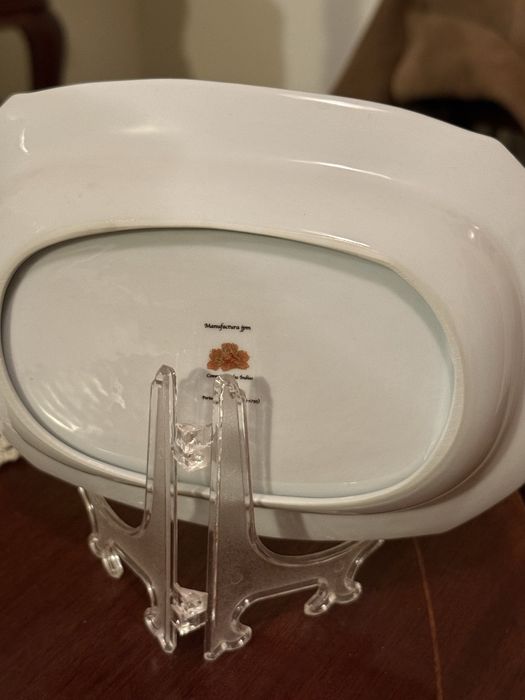 Prato em porcelana com flores e pianha companhia das Indias- Dinastia Qing periodo Qian long