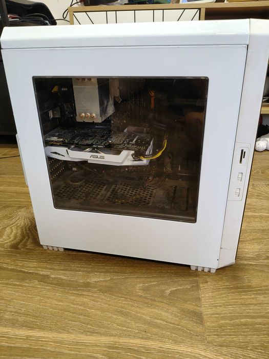 PC Gaming / Desktop – i5-7600K | GTX 1070 8GB | 16GB RAM | SSD NVMe 500GB + HDD 2TB