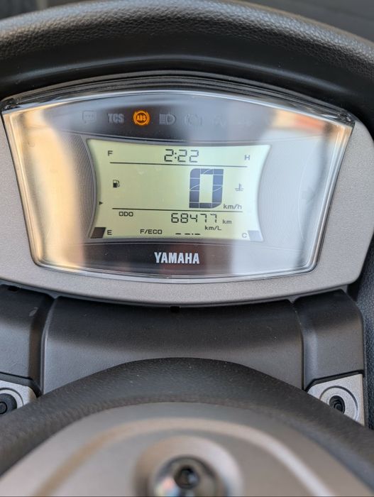 Yamaha N-Max 125cc