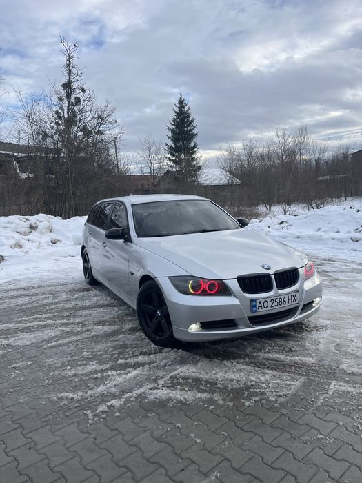 Продам BMW e91 320d