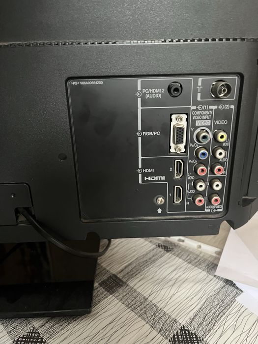 Телевізор TOSHIBA 32 дюйми