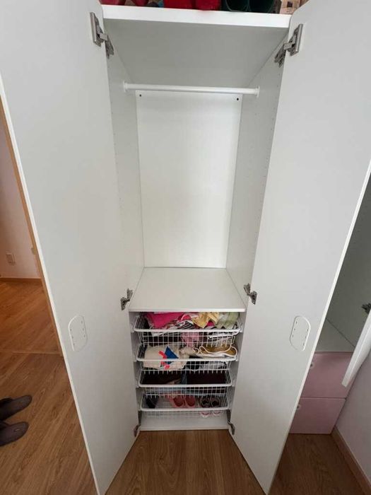 Roupeiro criança IKEA