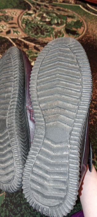 Продам зимние ботинки 40р.